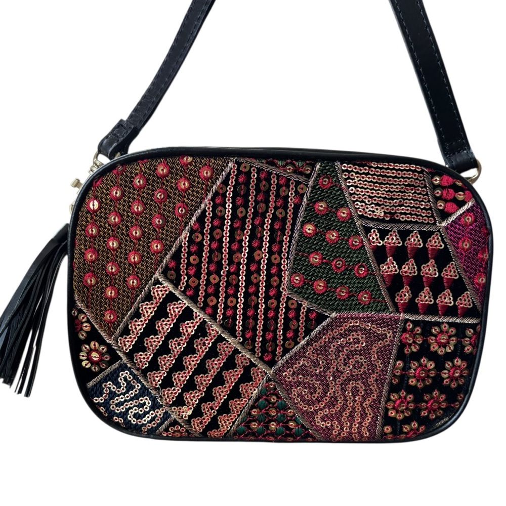NWT Patricia Nash Embroidered Patchwork Crossbody Bag